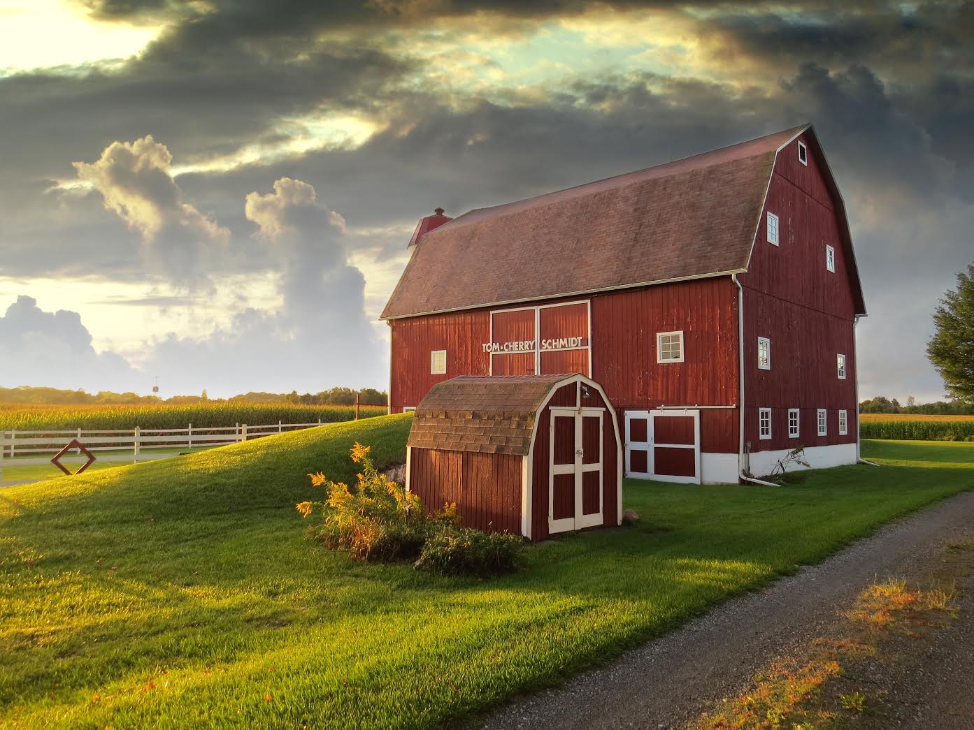 Little Red Barn of Nunica