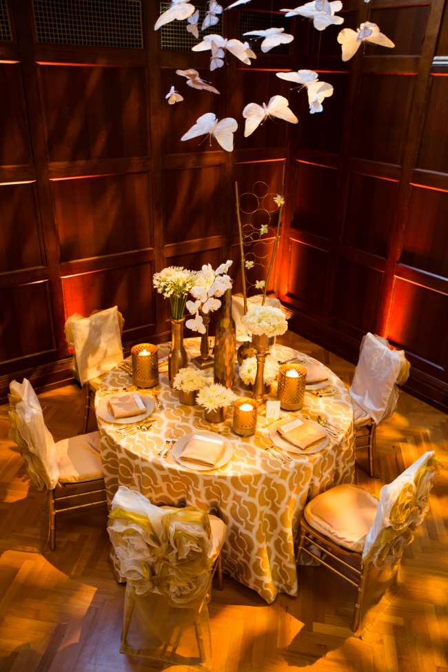 Gold Modern Table Setting