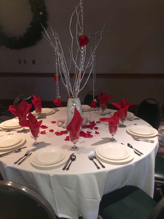 Silver & Red Rose Tablescape