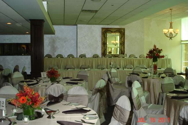 Elcona Country Club banquet hall