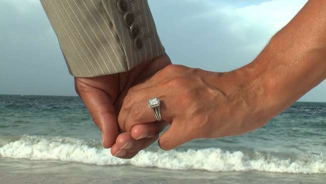 Bride shows off wedding ring