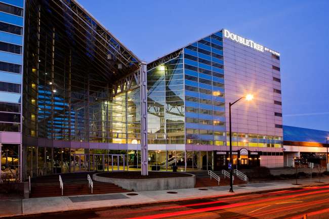 Exterior shot of the DoubleTree by Hilton