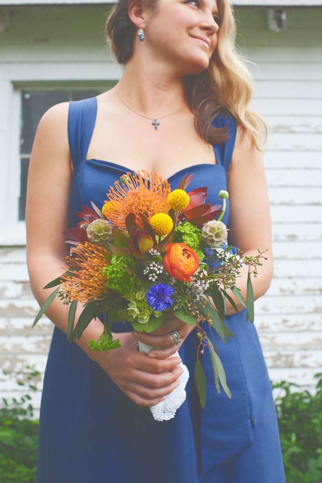 Vibrant bridesmaid bouquet