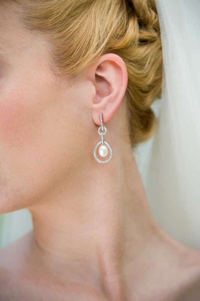 Diamond & Pearl Earring