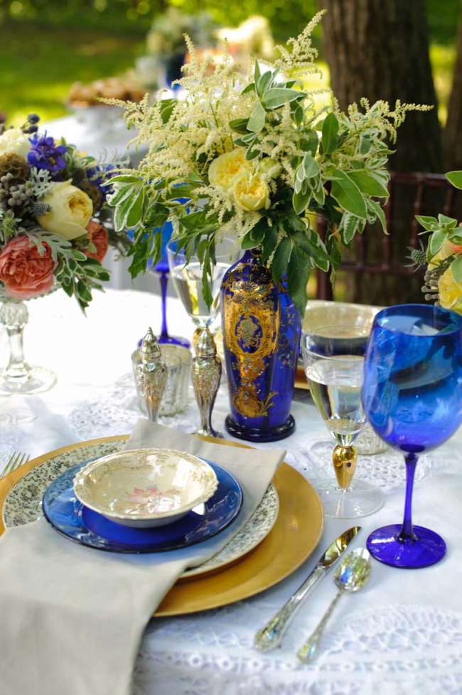 Tablescape with floral