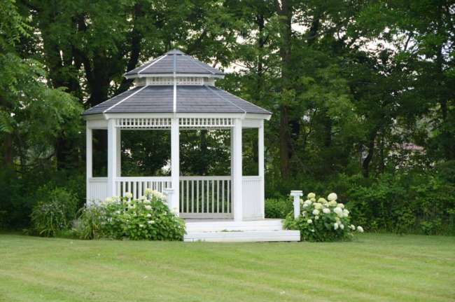 Outdoor gazebo perfect for your photo ops