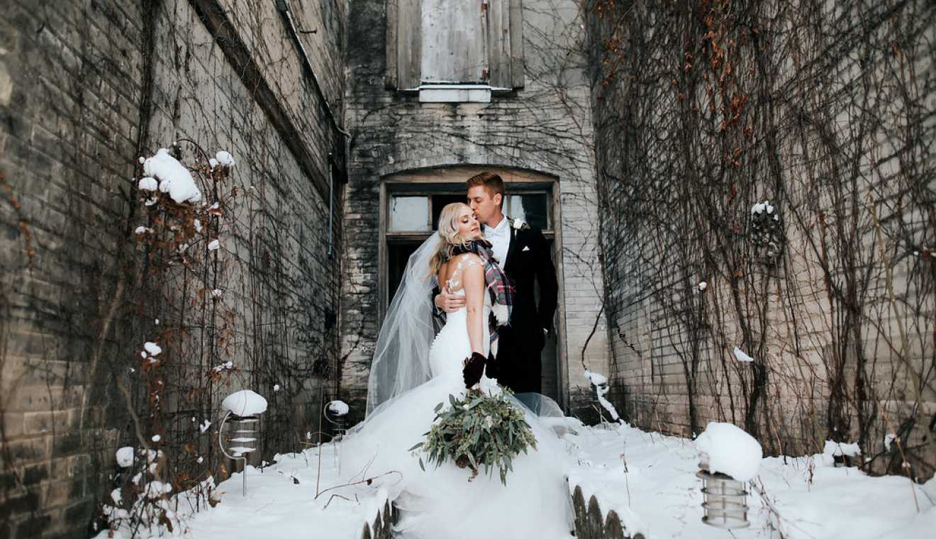 address for kleinfeld bridal
