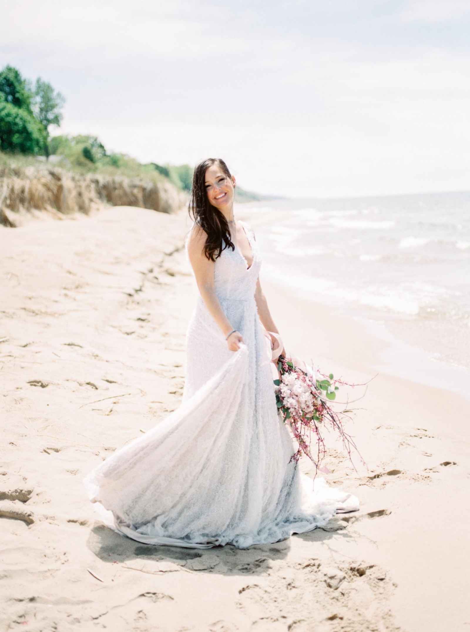Love by the Shore: A Michigan-Inspired Style Shoot | WeddingDay Magazine