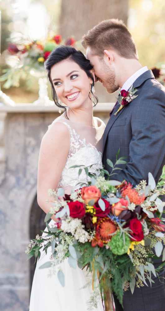Cozy and Glam Autumn Bridal Inspiration | WeddingDay Magazine