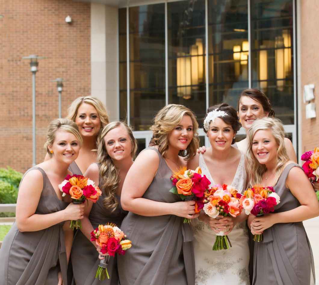 bridesmaids with bouquets