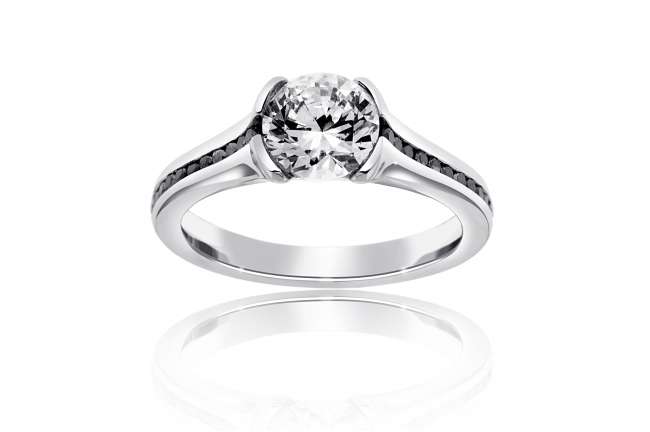 Round-Cut Engagement Ring With Black Diamonds