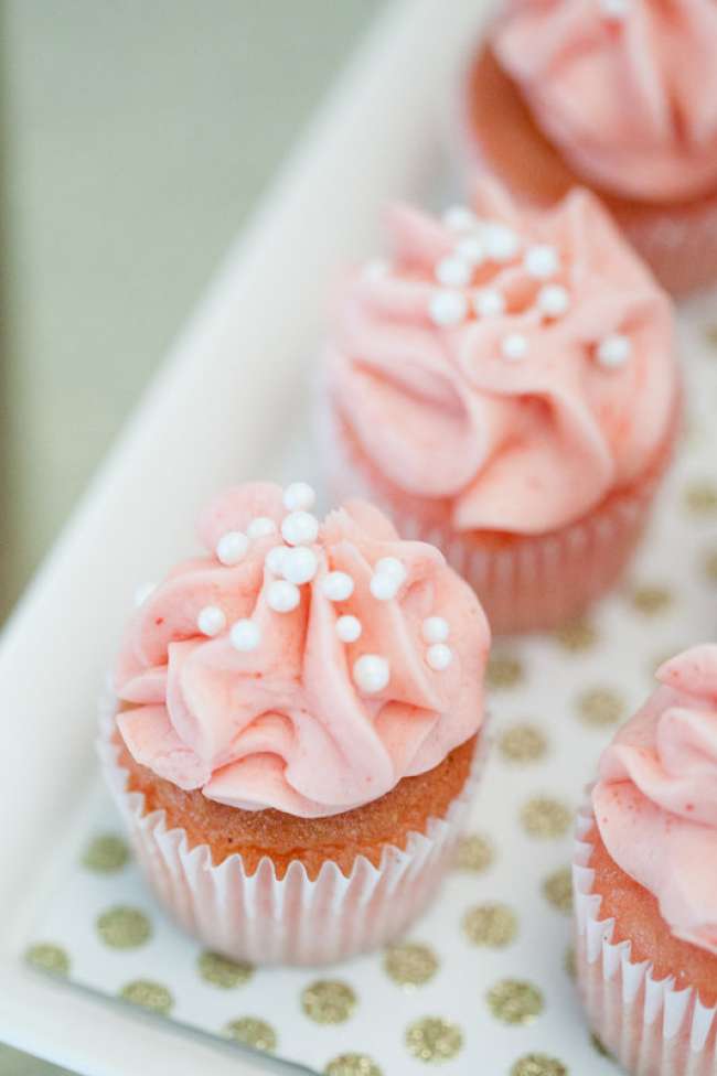Mini cupcakes | WeddingDay Magazine