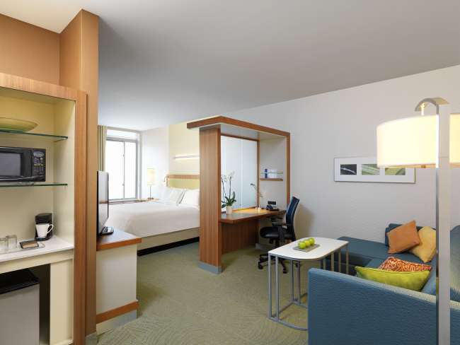 Spacious Suite at Springhill Suites by Marriott Bloomington
