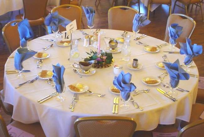 Palais Royale reception table with blue napkins